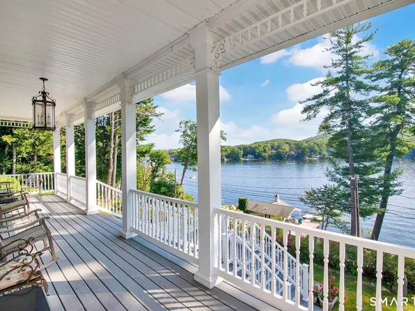 431 West Wakefield Boulevard, Winchester, CT 06098