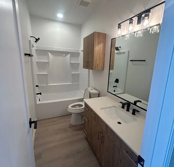 3536 Hidalgo St #D — Photo 6