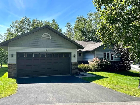110 Shiras Pointe Dr, Marquette, MI 49855