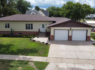 116 W Fairview St, Campbell, NE 68932