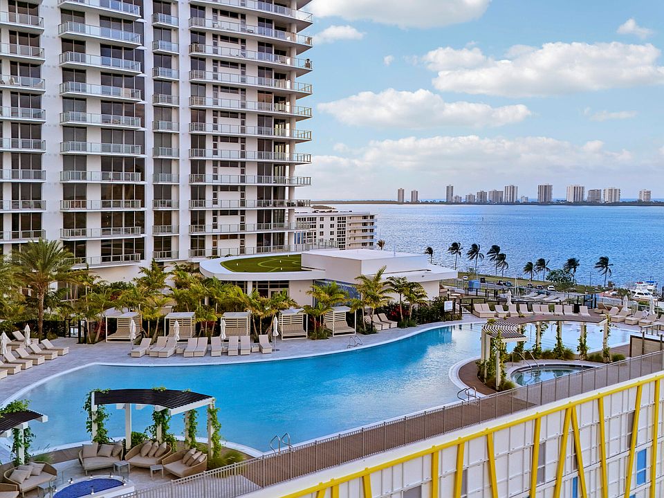1st image of 220 Lake Shore Drive #815