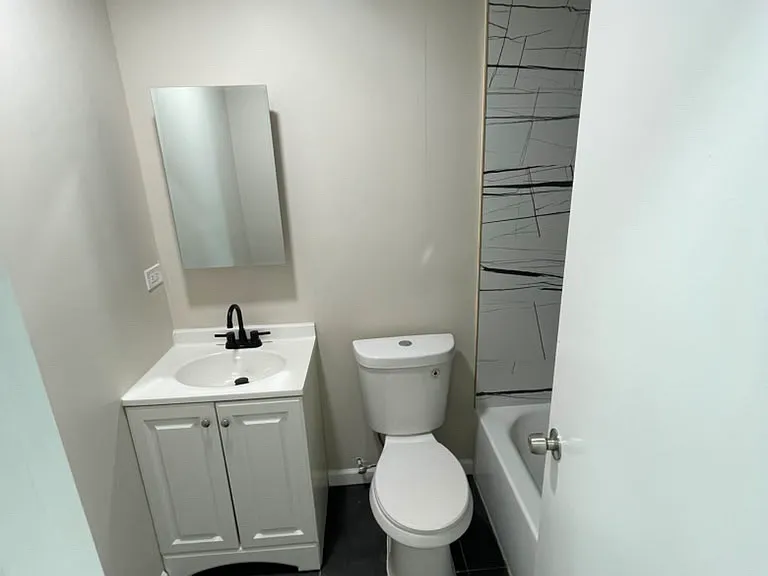 13 Brinsmaid Pl #4A — Photo 7