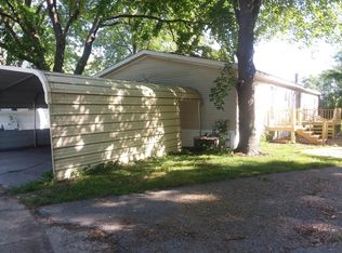 3358 Kent Cir, Decatur, IL 62526