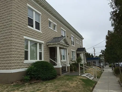 Building Photo - kentct01