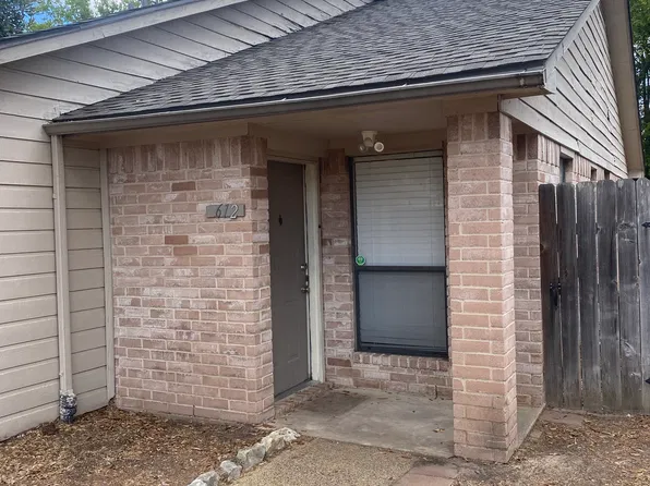 612 Cross Timbers Dr, College Station, TX 77840