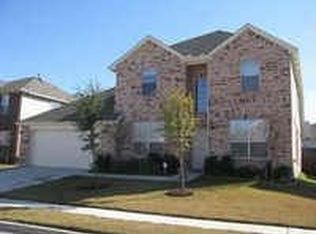 3004 Hollow Valley Dr, Fort Worth, TX 76244