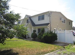 69 Gianelli Ave, Merrick, NY 11566