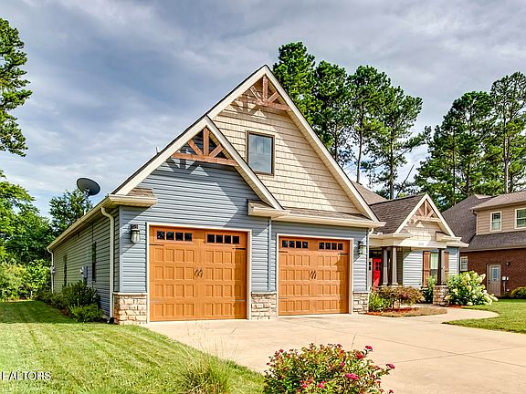 2nd image of 125 Gigi Ln