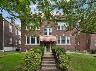 4459 Russell Blvd APT 1W, Saint Louis, MO 63110