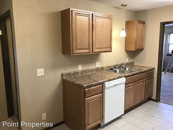 3rd image of 531 S Deveron Dr