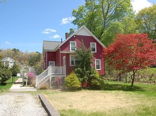 60 Pond St, Stoneham, MA 02180