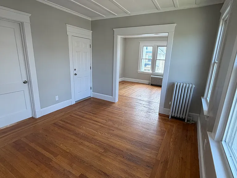 135 East Ave #2 — Photo 7