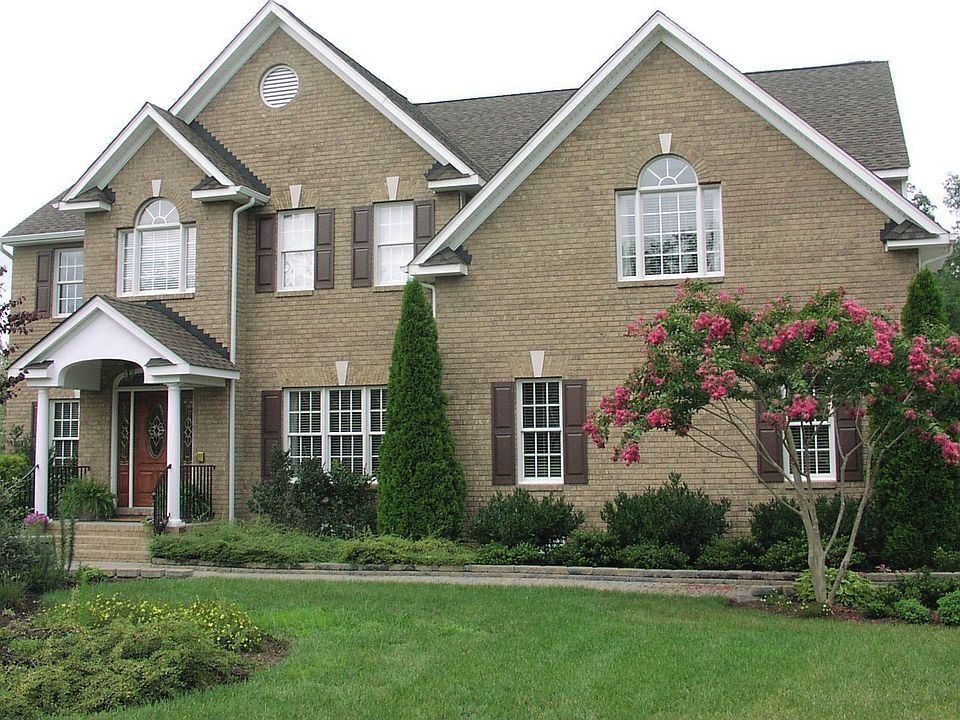 1st image of 12208 Hillshire Ct
