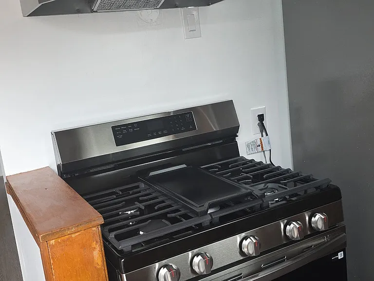 3252 Walnut Grove Ave — Photo 6