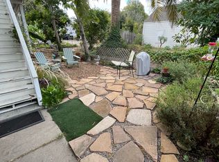 592 Palm Ave APT B, Carpinteria, CA 93013