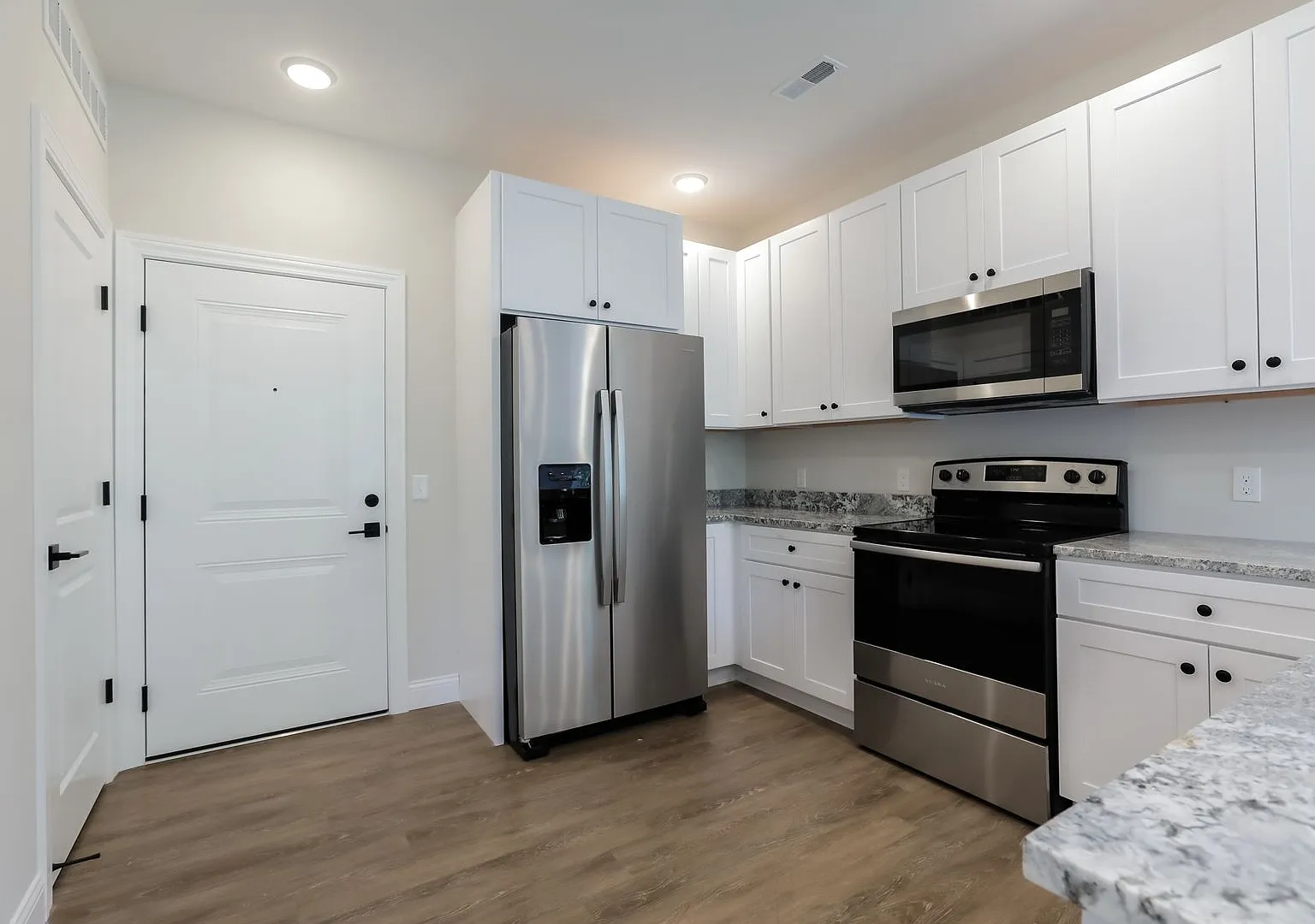 301 W. University Ave — Photo 4