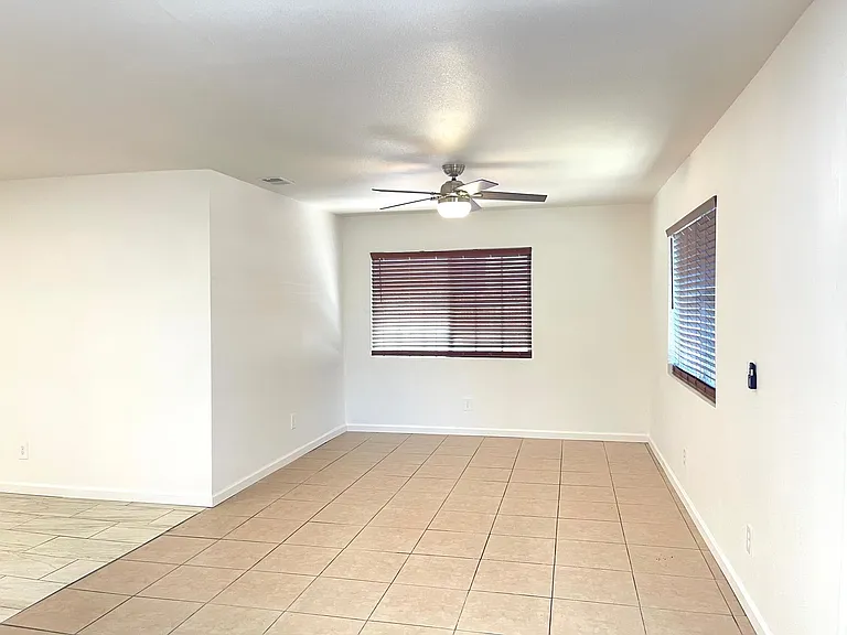2698 San Anselmo Ave — Photo 6