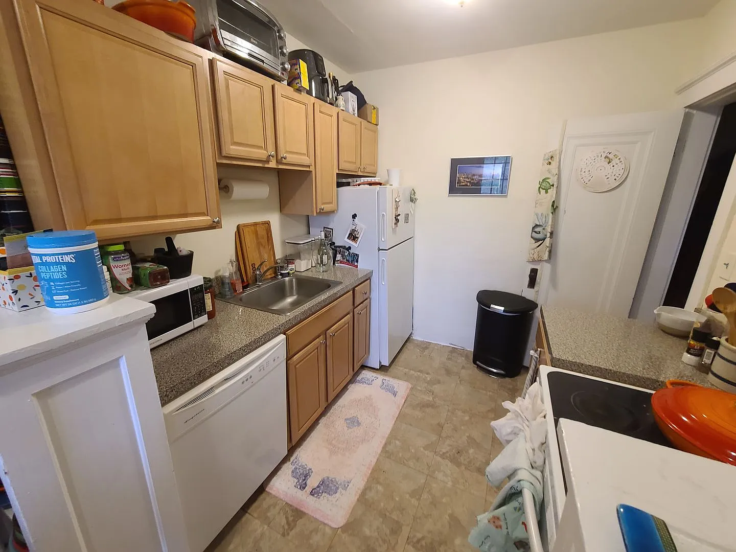 Beautiful unit with amazing Newtonville location available 9/1/26 — Photo 2