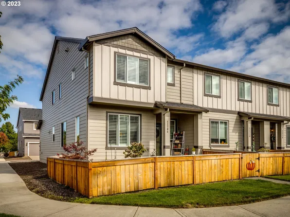 11704 NE 22nd Way, Vancouver, WA 98684