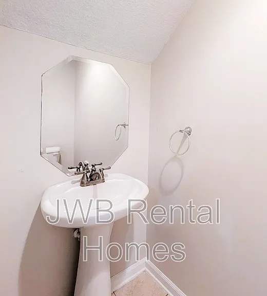 3617 Hartsfield Forest Cir — Photo 6