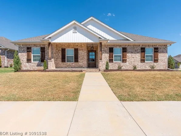 9115 Logwood Ln, Fort Smith, AR 72916