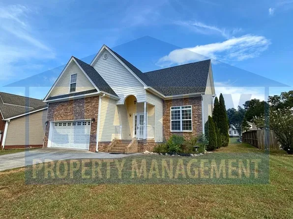 3131 Pin Oaks Cir NE, Cleveland, TN 37323