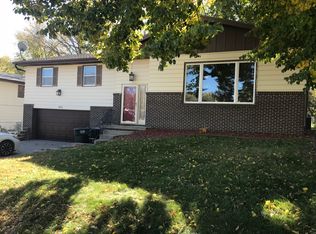 4812 Lorraine Ave, Sioux City, IA 51106