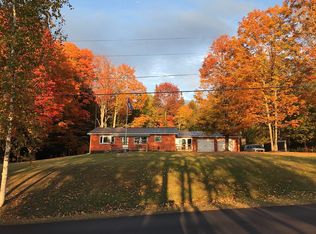 155 Middle Rd, Graniteville, VT 05654