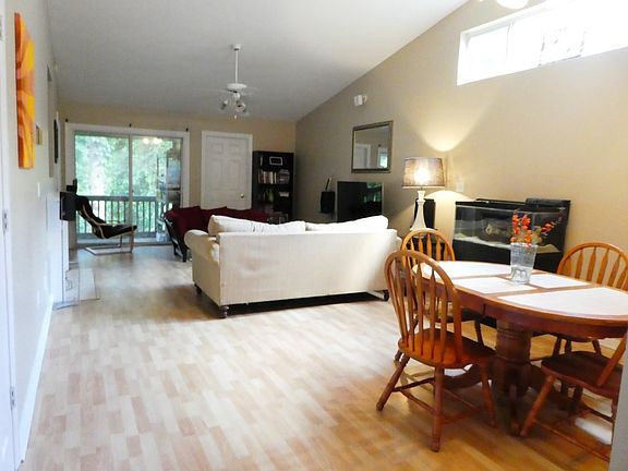 5th image of 1256 Cross Creek Cir APT 2