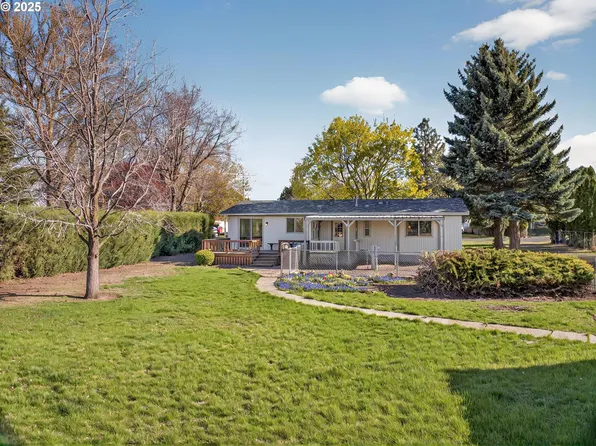 2809 Minam Ct, La Grande, OR 97850