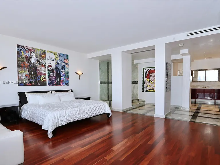 1000 Island Blvd #Penthouse 2 — Photo 15