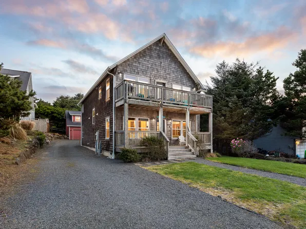 1880 NE 56th Dr, Lincoln City, OR 97367