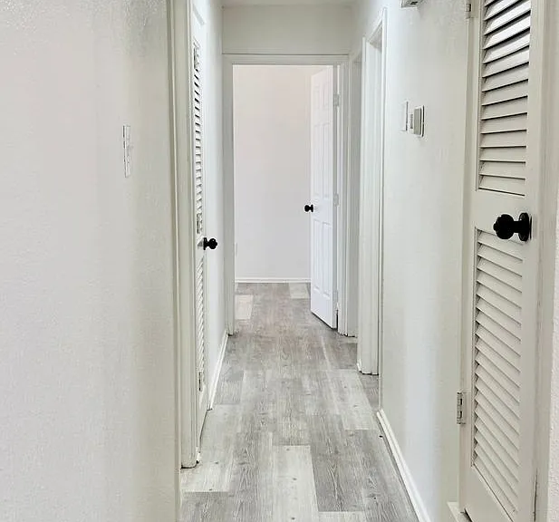 4615 Grinnell St #106 — Photo 10