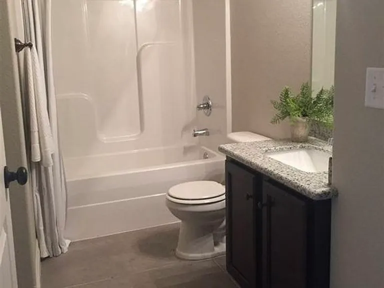 4843 N Hillside Ct #4843 — Photo 7