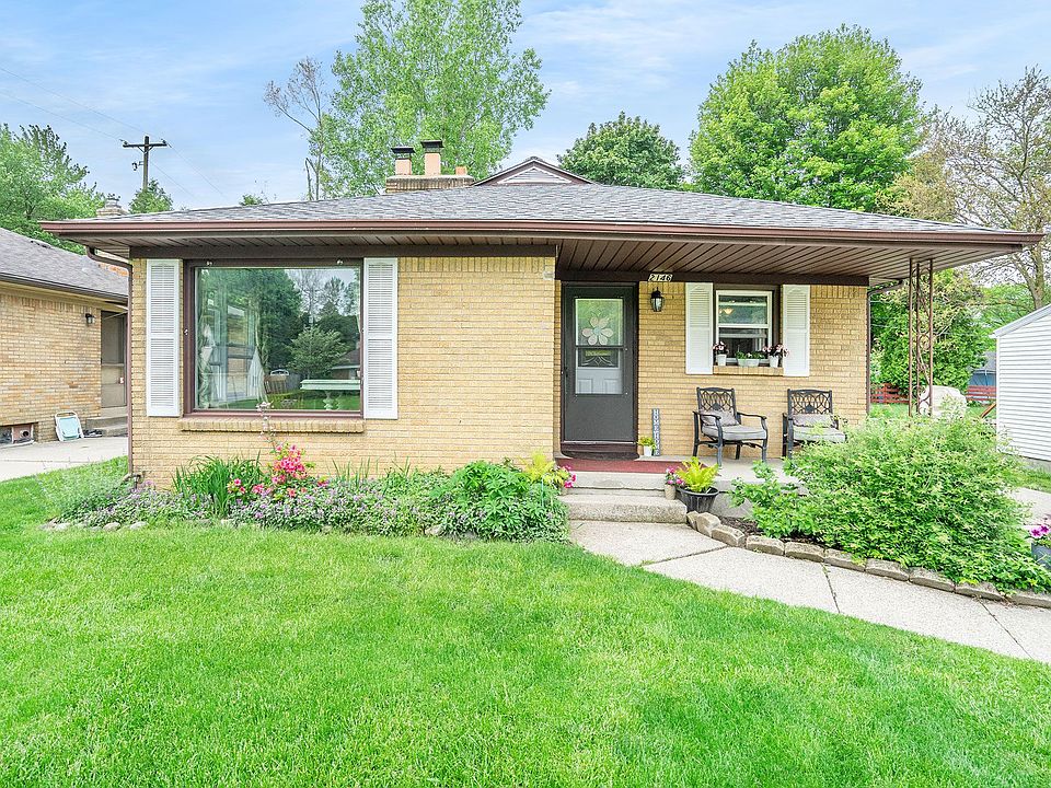 1st image of 2146 Finsbury Ln NW
