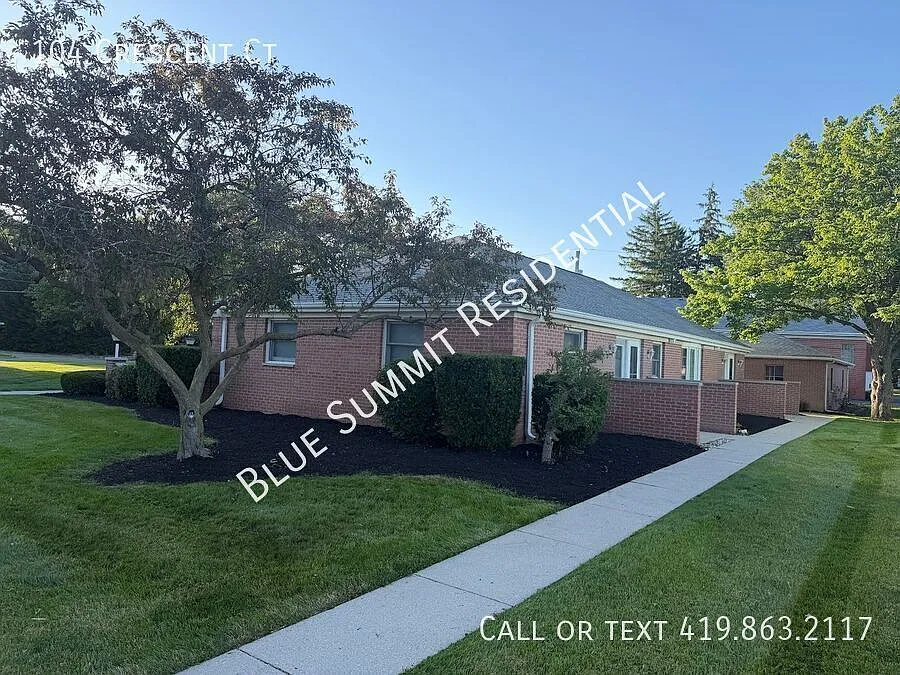 2 bedroom 1 bathroom with a car garage — Photo 2