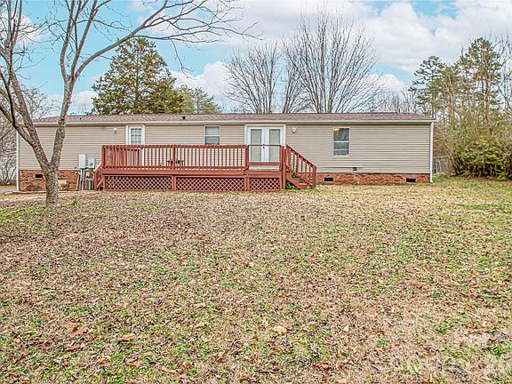 3rd image of 2345 Kingsburry Rd