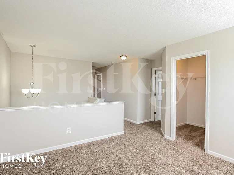 3825 Gray Heather Ln — Photo 7