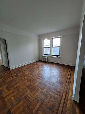 Rented by B Gans Management | media 5