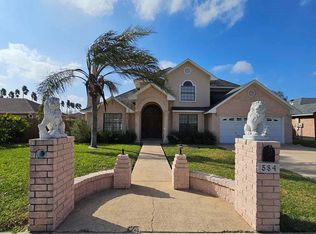 584 Palm Haven Dr, Brownsville, TX 78521