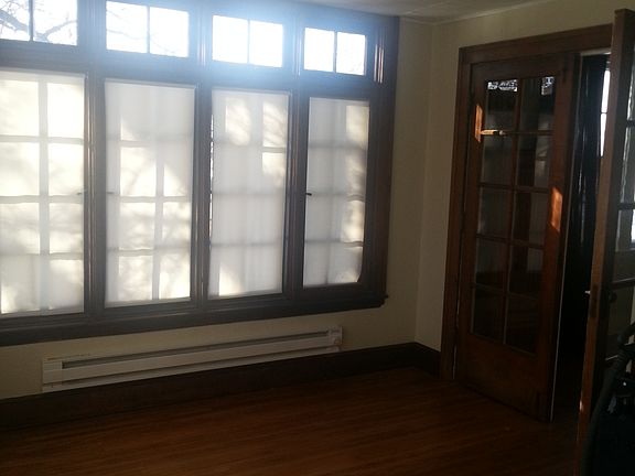 2nd image of 417 Bradview Ct