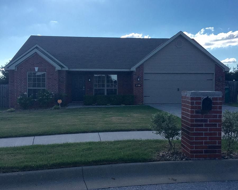 1st image of 6400 S 52nd St