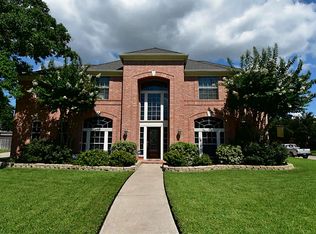 2511 Redbud Hill Ct, Spring, TX 77388