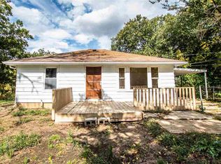 206 W Forest Ave, East Peoria, IL 61611