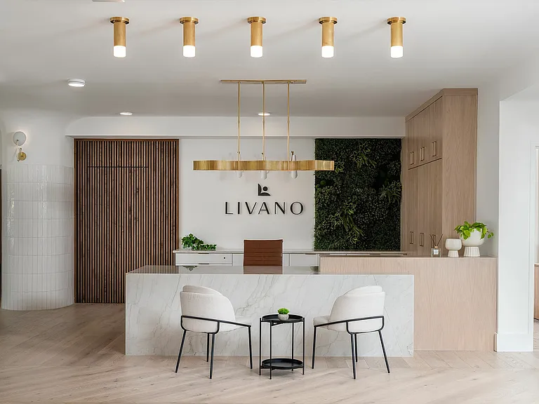Livano Sunlake — Photo 12