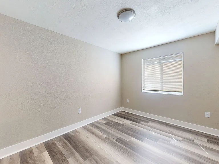 1810 E 25th Street — Photo 100