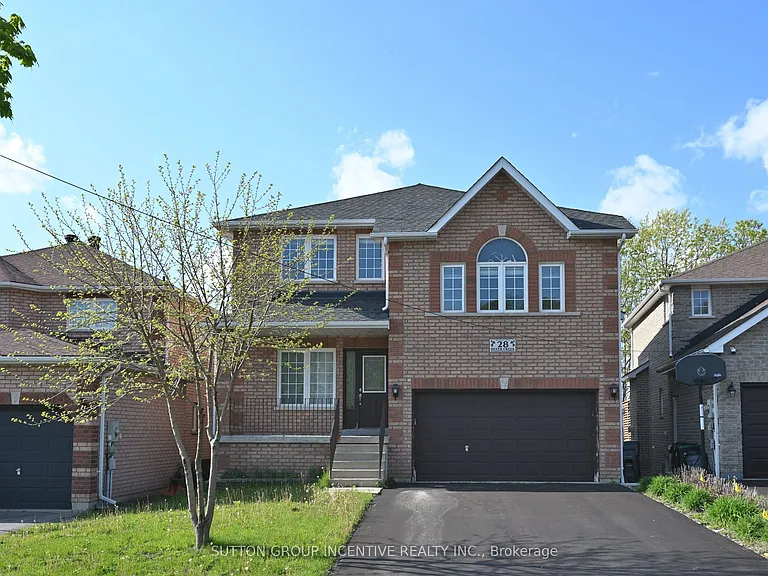 28 Silvercreek Cres #UPPER — Photo 1