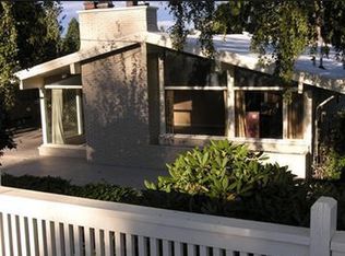 16616 21st Ave SW, Burien, WA 98166