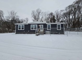 626 N Semrow Rd, Coloma, WI 54930