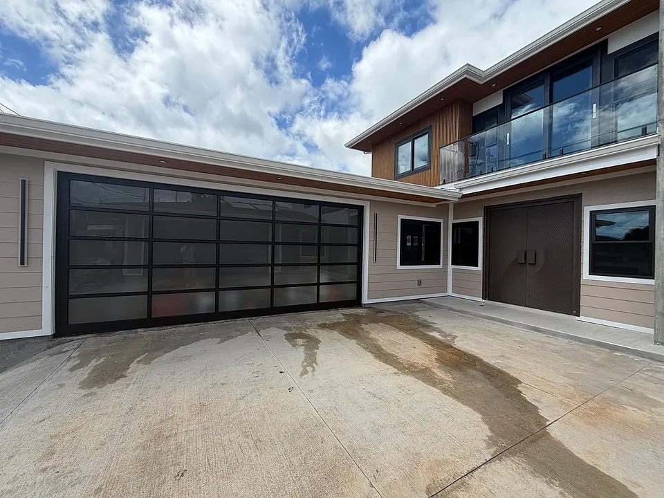 1229 Kukila St